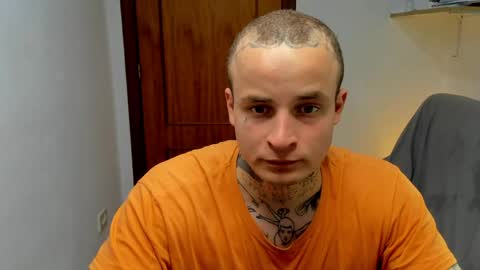 Layne online show from April 13, 12:43 pm