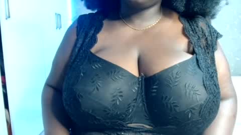 Snapshot of _licious_ chatting on July 16, 8:04 pm Licious online show from July 16, 8:04 pm