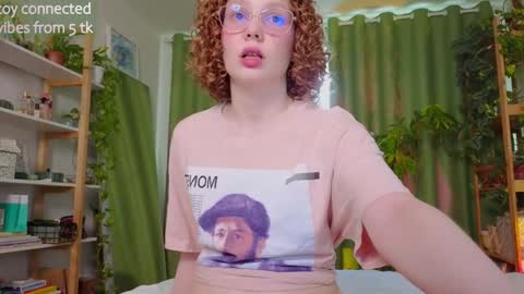 Snapshot of _lightmyfire chatting on January 30, 9:25 am Salome Lovense always on from 5 tk My content and your custom requests online show from January 30, 9:25 am