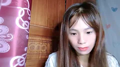 Snapshot of _lily0_ chatting on July 24, 12:52 am _lily0_ online show from July 24, 12:52 am