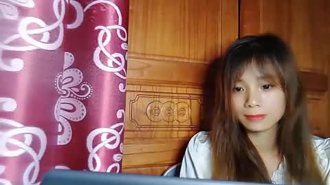 Snapshot of _lily0_ chatting on July 24, 12:58 pm _lily0_ online show from July 24, 12:58 pm