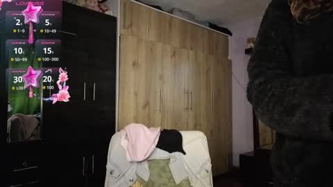 Lindasy online show from February 24, 2:31 am