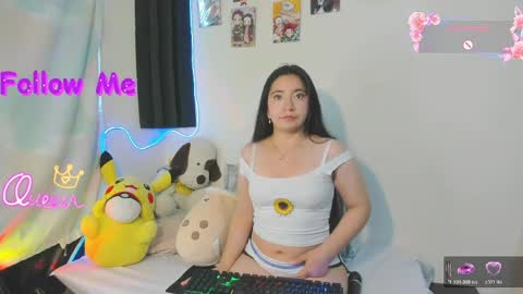 Snapshot of _litle_mily_ chatting on June 7, 9:51 pm Mily online show from June 7, 9:51 pm