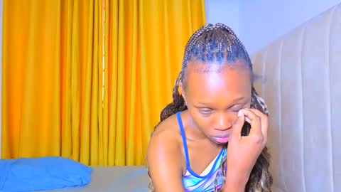 Littlevenus online show from March 1, 2:19 pm