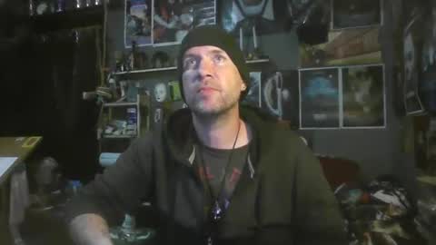 That guy online show from November 15, 6:48 pm