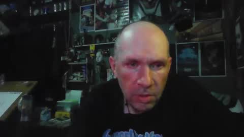 That guy online show from April 4, 6:55 am