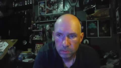 Snapshot of _longfellow chatting on June 5, 2:07 am That guy online show from June 5, 2:07 am