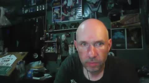 Snapshot of _longfellow chatting on June 6, 4:06 am That guy online show from June 6, 4:06 am
