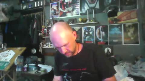 Snapshot of _longfellow chatting on June 13, 8:40 pm That guy online show from June 13, 8:40 pm