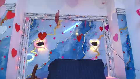 Lorrayne online show from February 2, 12:15 pm