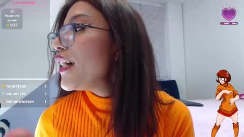 Lucy  online show from January 30, 4:06 am
