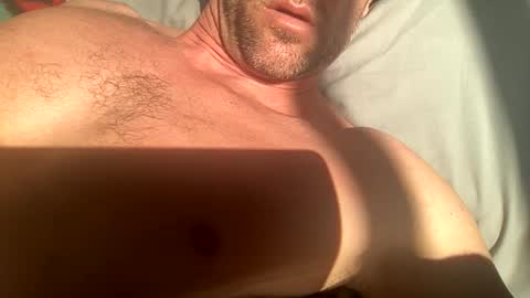 Snapshot of _lululeo_ chatting on May 2, 1:21 am _lululeo_ online show from May 2, 1:21 am