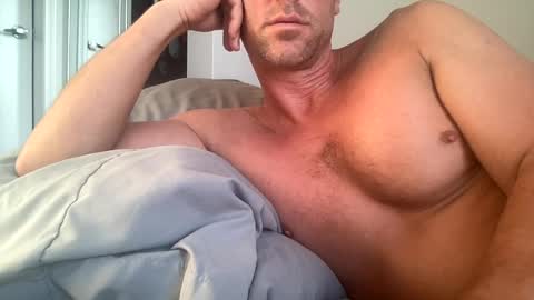 Snapshot of _lululeo_ chatting on July 8, 3:44 am _lululeo_ online show from July 8, 3:44 am
