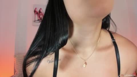 Snapshot of _luuciana_ chatting on June 10, 3:50 am _luuciana_ online show from June 10, 3:50 am