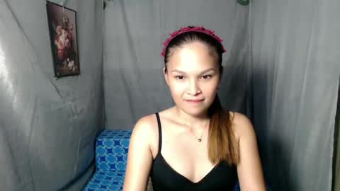 Snapshot of _m1ssj3n chatting on November 21, 6:23 am _m1ssj3n online show from November 21, 6:23 am