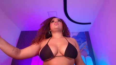 Maddy online show from February 18, 12:01 pm