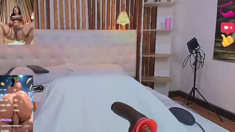 Snapshot of _malikaa_ chatting on April 20, 1:14 pm malka online show from April 20, 1:14 pm