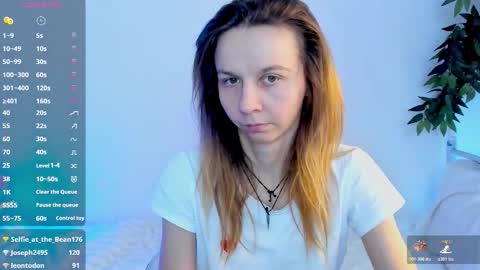 Scarlett online show from March 2, 6:47 am