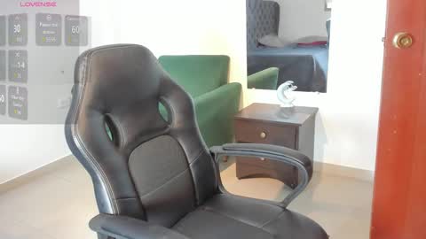 Maria online show from November 3, 7:37 pm