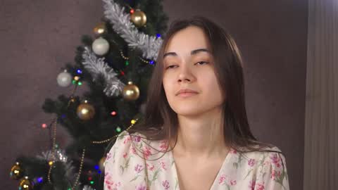 Snapshot of _marvelous_time_ chatting on December 24, 11:33 pm Gwen online show from December 24, 11:33 pm