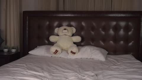 Snapshot of _marvelous_time_ chatting on February 2, 10:17 pm Gwen online show from February 2, 10:17 pm