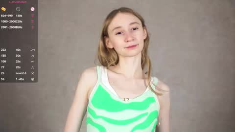 Snapshot of _marvelous_time_ chatting on September 12, 3:06 am Gwen online show from September 12, 3:06 am