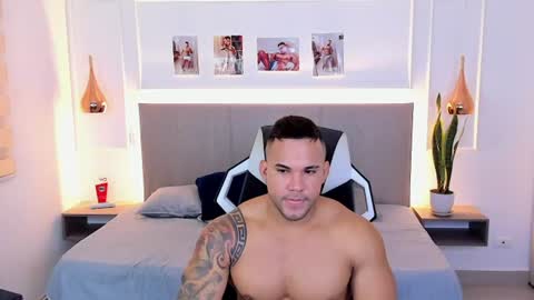 Snapshot of _matthew_santos_ chatting on July 5, 4:19 am _matthew_santos_ online show from July 5, 4:19 am