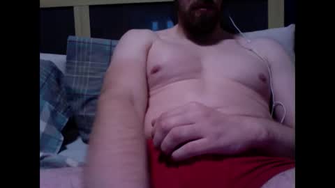 Snapshot of _maverick1985_ chatting on January 21, 9:36 pm _maverick1985_ online show from January 21, 9:36 pm