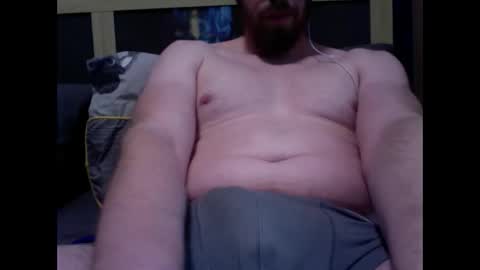 Snapshot of _maverick1985_ chatting on February 23, 3:18 pm _maverick1985_ online show from February 23, 3:18 pm