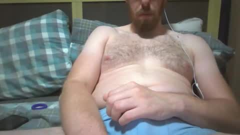 Snapshot of _maverick1985_ chatting on October 12, 10:20 pm _maverick1985_ online show from October 12, 10:20 pm