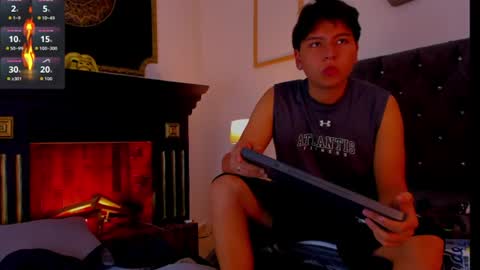 Snapshot of _maximo_1 chatting on June 18, 12:53 pm _maximo_1 online show from June 18, 12:53 pm