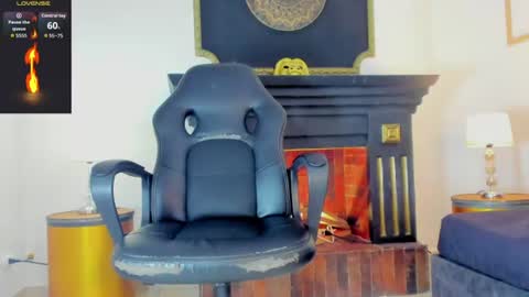 Snapshot of _maximo_1 chatting on June 23, 1:47 am _maximo_1 online show from June 23, 1:47 am