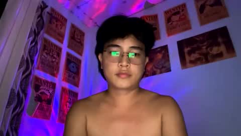 MAX Dont forget to follow online show from January 6, 4:32 pm