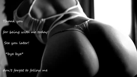 Snapshot of _maybelin_ chatting on February 22, 11:24 am Lina online show from February 22, 11:24 am