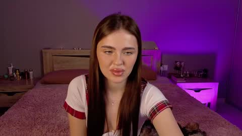 Sheila online show from March 22, 3:26 pm