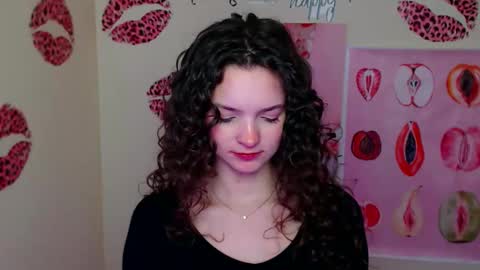 Susie online show from February 17, 2:13 pm