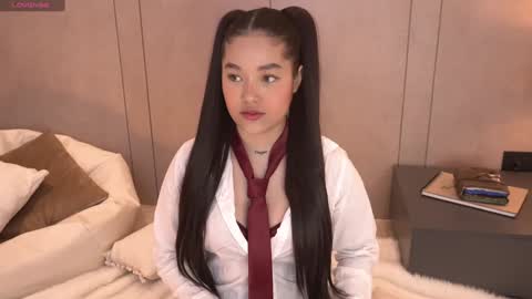 Snapshot of _meghan_gomez1_ chatting on December 6, 2:06 pm online show from December 6, 2:06 pm