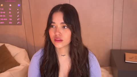 Snapshot of _meghan_gomez1_ chatting on December 18, 2:06 pm online show from December 18, 2:06 pm