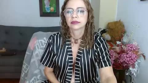 Snapshot of _melisaa_ chatting on February 27, 1:38 pm melisa online show from February 27, 1:38 pm