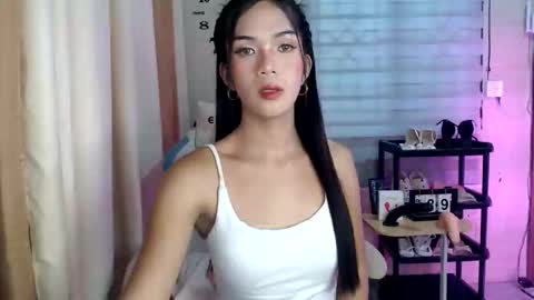 Melly online show from March 29, 9:09 am