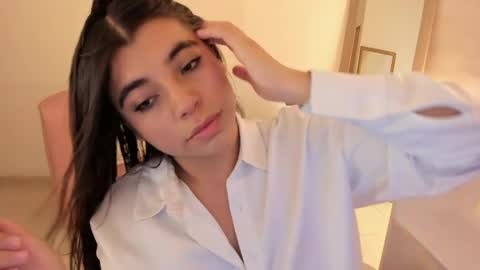  MIa blue 18  online show from March 30, 7:04 pm