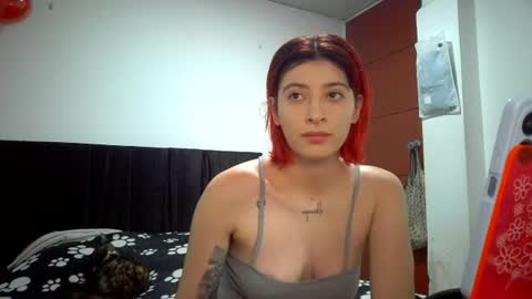 Snapshot of _mia_foster1 chatting on June 25, 9:41 pm Mia-foster online show from June 25, 9:41 pm