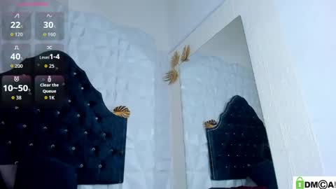 Snapshot of _mia_milf_ chatting on May 11, 2:45 pm _mia_milf_ online show from May 11, 2:45 pm