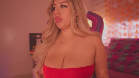 Snapshot of _mia_sophia_ chatting on October 20, 1:00 pm Mia sophia online show from October 20, 1:00 pm