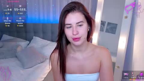 Milana online show from November 18, 9:08 pm