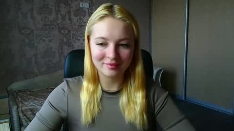 Melanie online show from March 27, 11:10 am