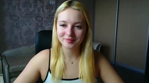 Melanie online show from April 17, 10:40 am