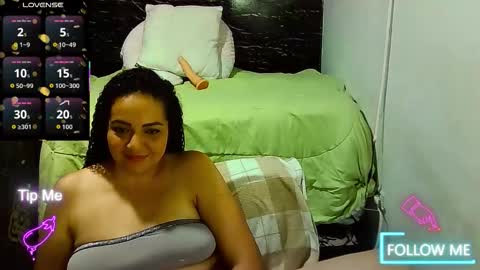 _milf_naughty online show from March 26, 3:12 am