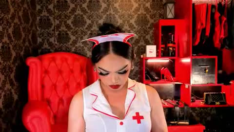 Raven Strauss online show from October 29, 6:20 pm