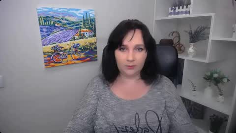 Miranda online show from December 15, 1:26 pm